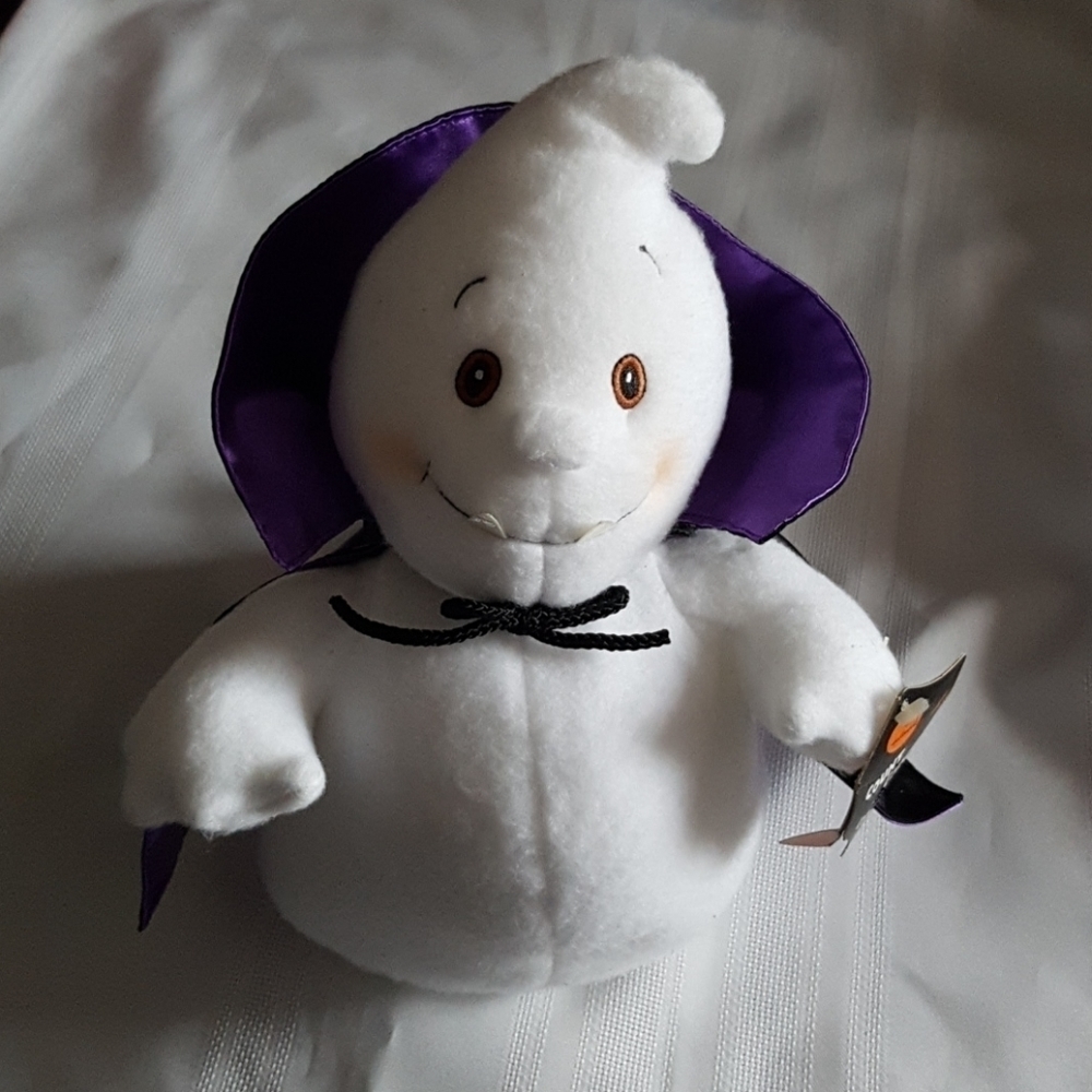 Hallmark Halloween plush count Ghostula 12" tall